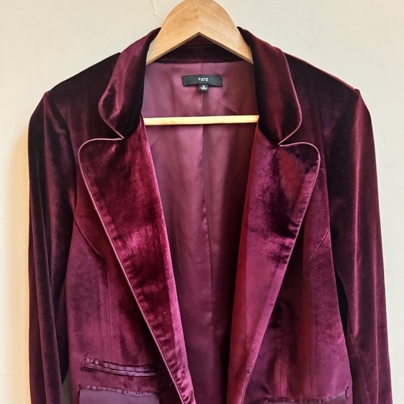 FATE Burgundy Red Velvet Luxe Notched Lapel One Button Blazer Womens Size S - Picture 4 of 14